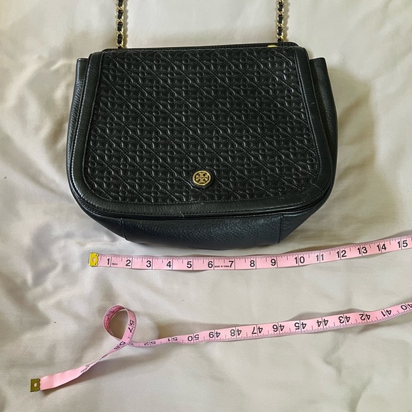 Tory Burch quilted black bag - Picture 3 of 9